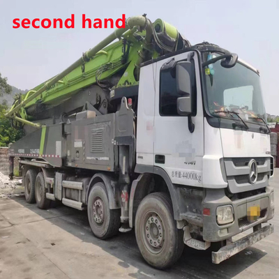 De gebruikte Concrete Pomp 38.8T 52m 47m van Zoomlion Putzmeister P30