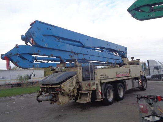 Hoogste Merk HB56K 56m de Gearticuleerde Vrachtwagen van de Boom Concrete Pomp